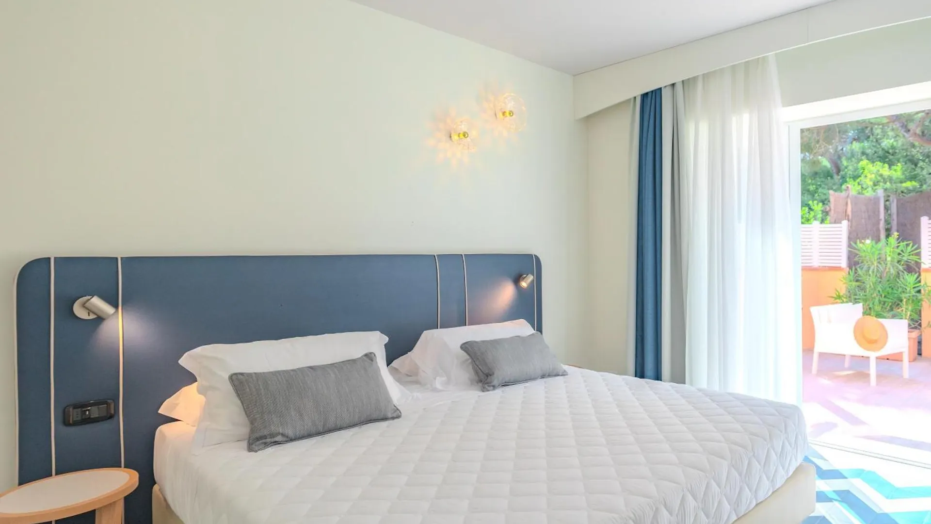 Tuscany Hotel Alle Dune Marina di Castagneto Carducci 4*,  Italy